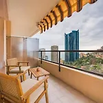 아파트 Monte Carlo Monaco Border, Swimming Pool, Parking, View, Terrace *
