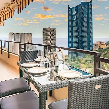 아파트 Monte Carlo Monaco Border, Swimming Pool, Parking, View, Terrace